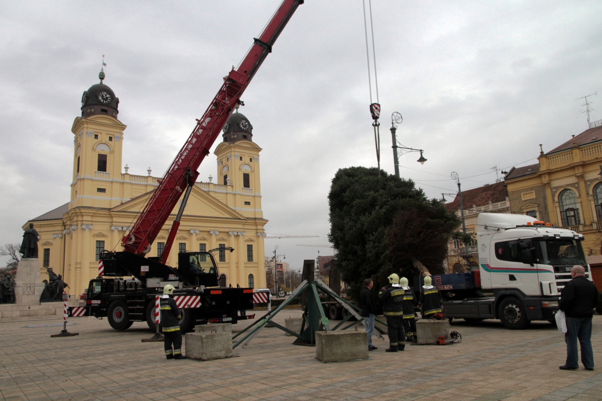 Debrecen karácsonyfája
