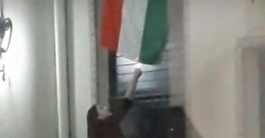 Magyar zászlót próbáltak felgyújtani Nagyváradon