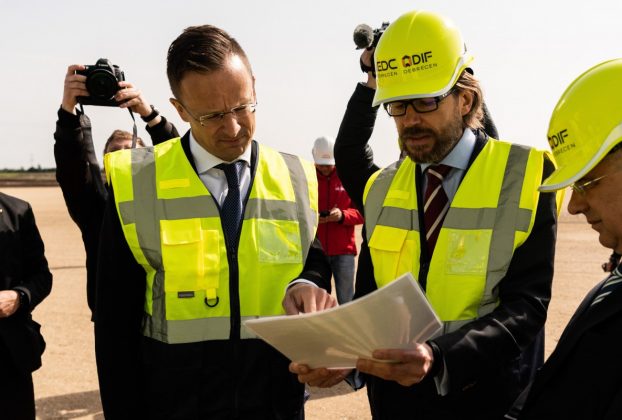 BMW gyár Debrecen épül