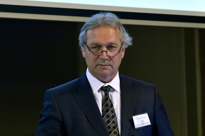 Freund Tamás