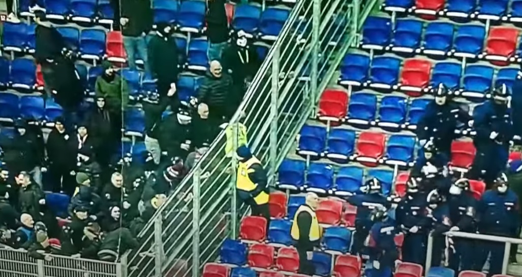 Balhé a fehérvári stadionban
