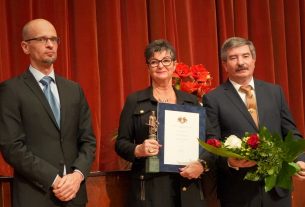 Pappné Gyulai Katalin kitüntetés megyei önkormányzat