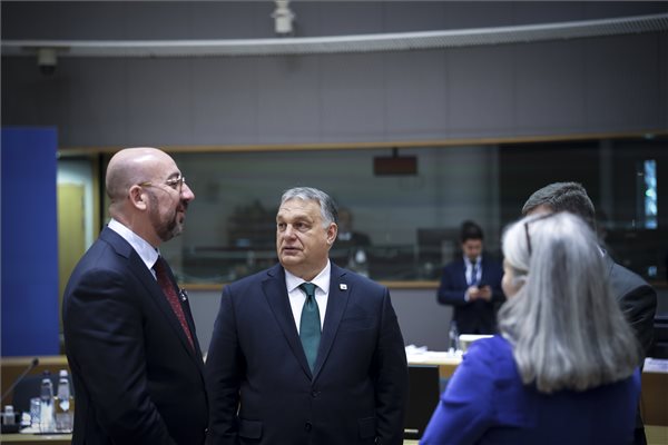 Orbán Viktor és Charles Michel