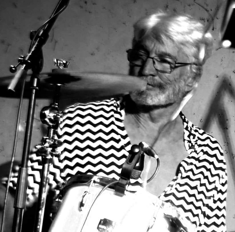 Meghalt Kreutz László