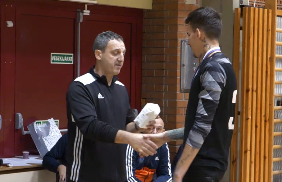 Bajai futsal kristálycukor