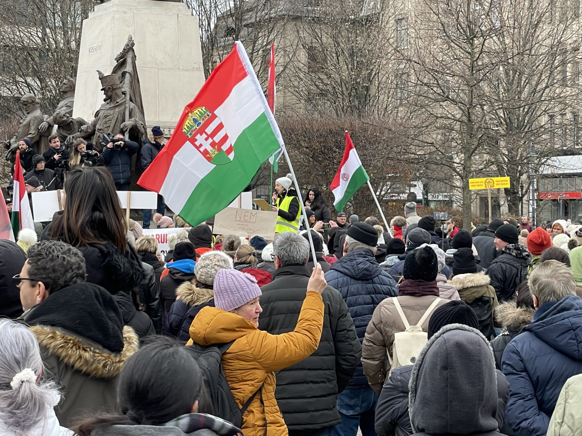 Akkumulátorgyár-ellenes tüntetés Debrecenben