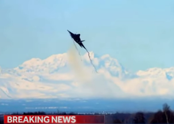 Egyesült Államok azonosítatlan légi eszközt semmisített meg Kanada felett