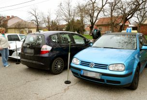 Szeged, ingyenes parkolás, parkolás, oktatás, autó