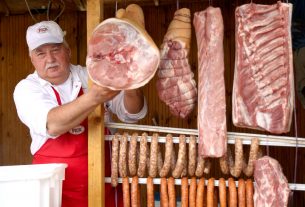 Szeged, Toros Pálinkafesztivál, hús, sonka, hentes,böllérverseny, kolbász, süt, rendezvény, Dóm tér