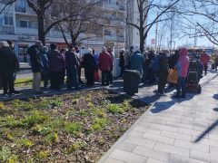 Ételosztás Debrecenben