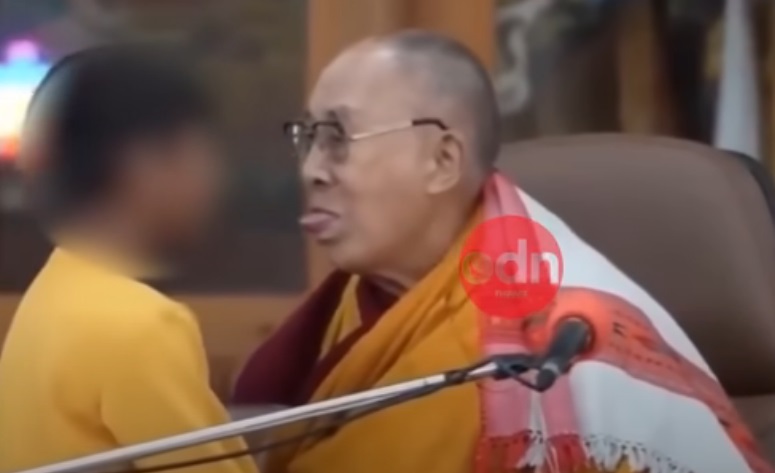 Dalai láma csókja