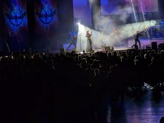 Nagyszabású koncertshowval tért vissza Debrecenbe