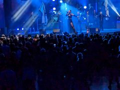 Nagyszabású koncertshowval tért vissza Debrecenbe