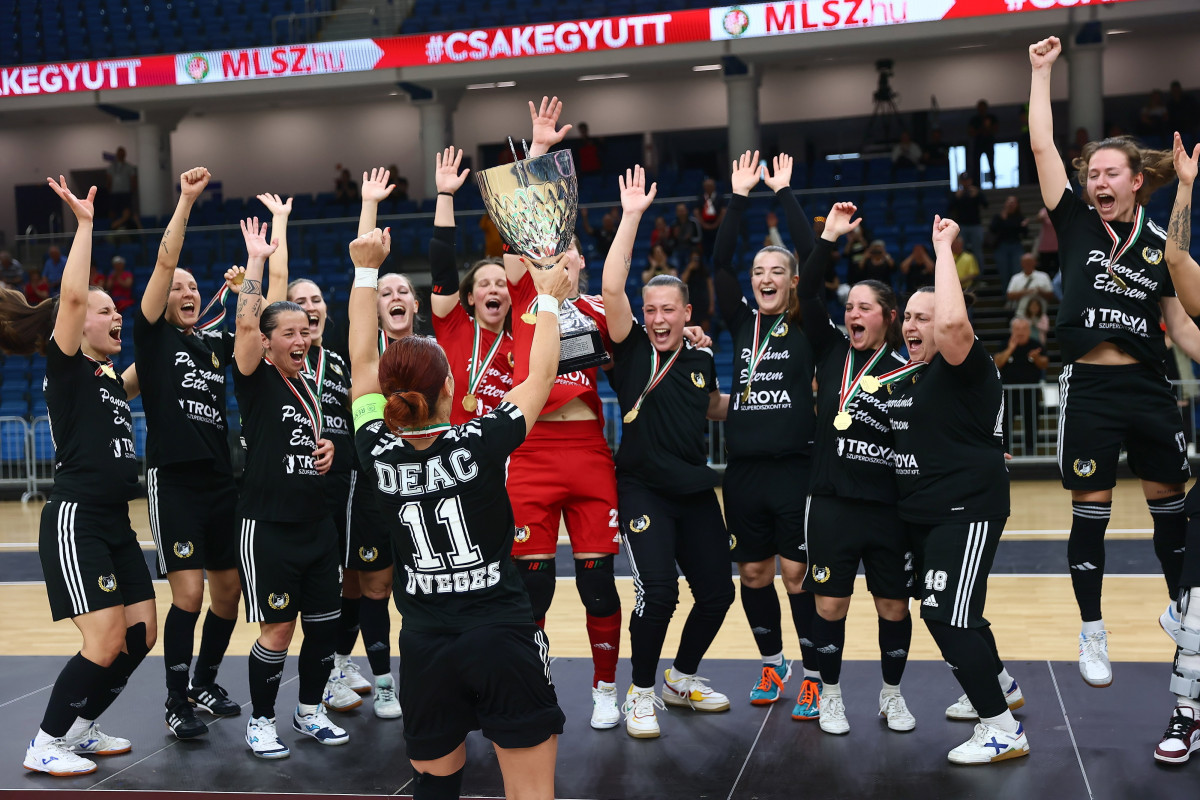 Futsal Magyar Kupa női döntő - Ismét megvédte címét a Debrecen