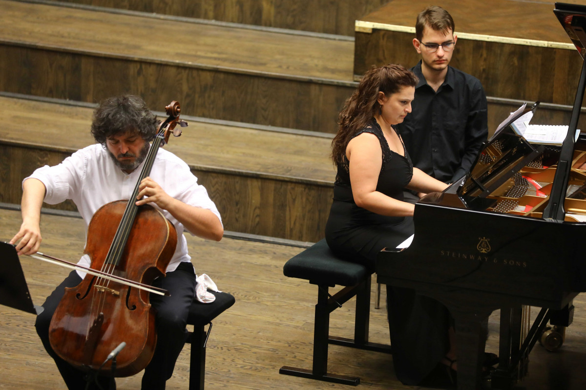 Zenés esték a Nagyerdőn