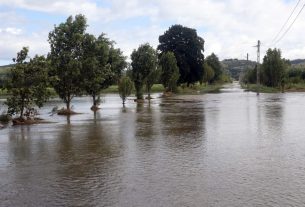Árad a Sajó - árvíz Borsodban