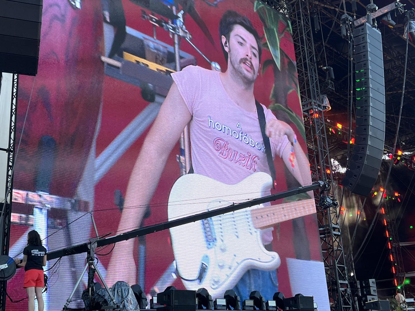 A homofóbok buzik - carson coma