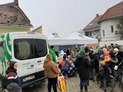 Magyar Református Szeretetszolgálat adományosztása Debrecenben