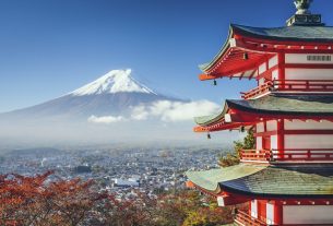 "Japán ősszel – Honshu" címmel előadással tart a KLTE Baráti Köre