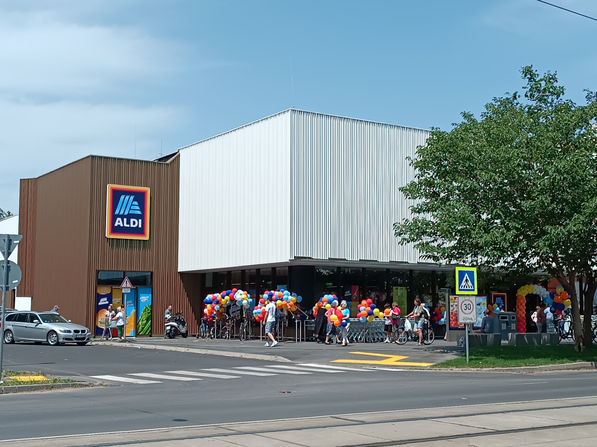 Új Aldi nyílt Debrecenben