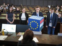 4 for victory, Hőgyes Endre Gimnázium