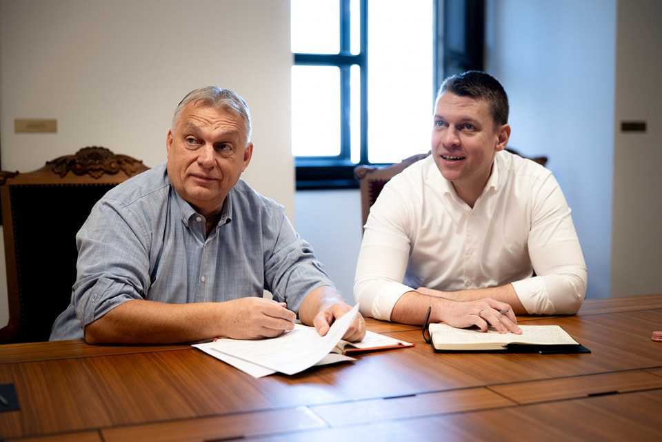 Orbán Viktor és Menczer Tamás