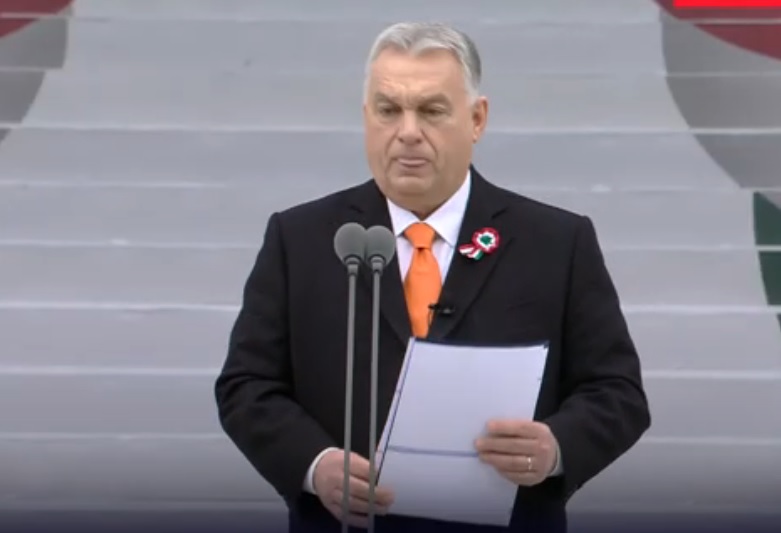 Orbán Viktor március 15 poloska
