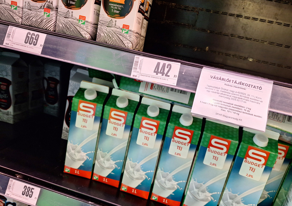 Szeged, március, élelmiszer, árrésstop, Spar, áruház, vásárlás, infláció, gazdaság, tej