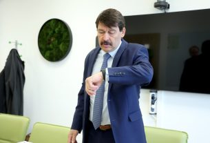 Szeged, Áder János, Kék Bolygó, klímavédelem, fenntarthatósági témahét, eCheramicles