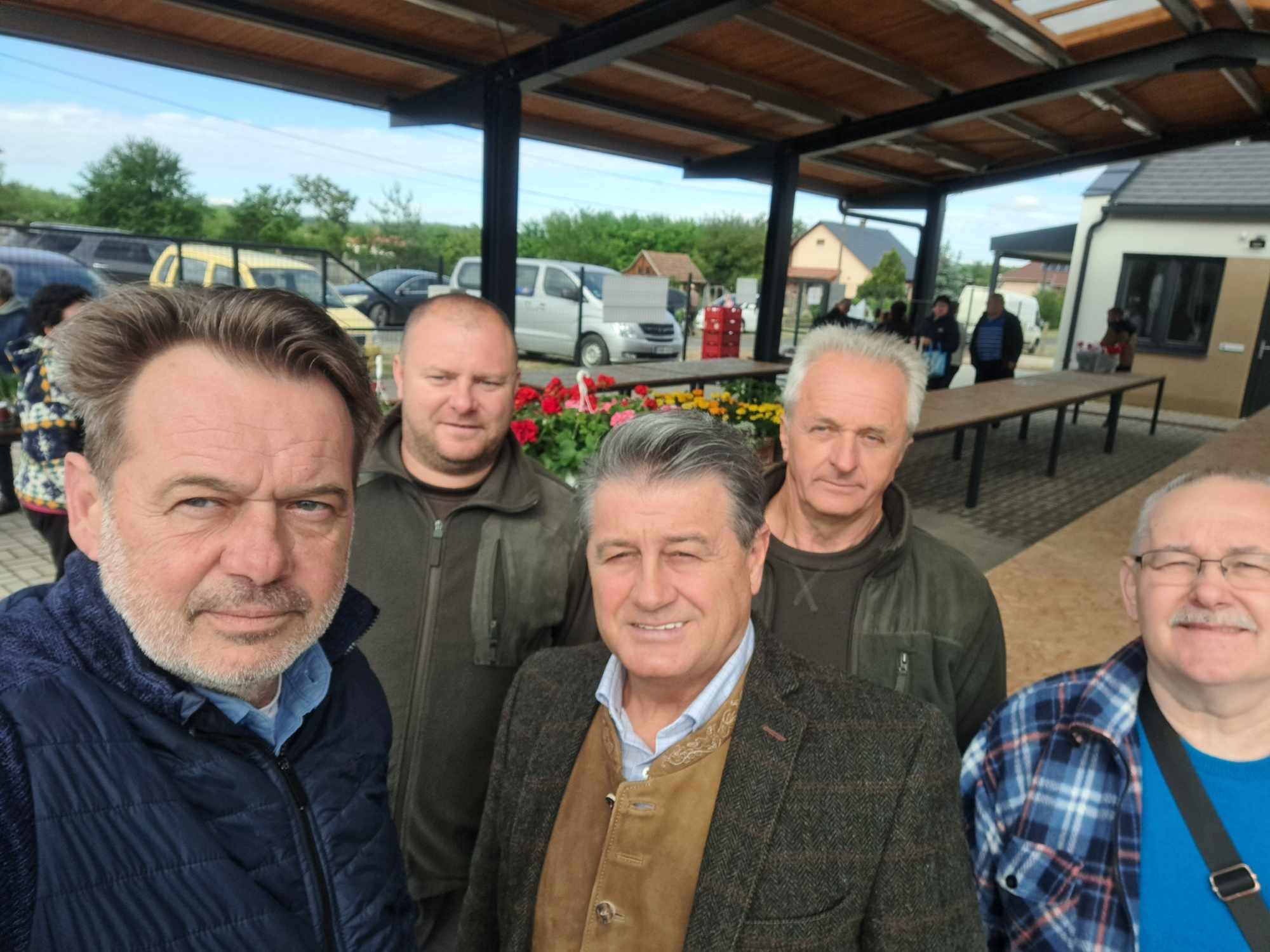 Tasó László Nyírmártonfalva termelői piac