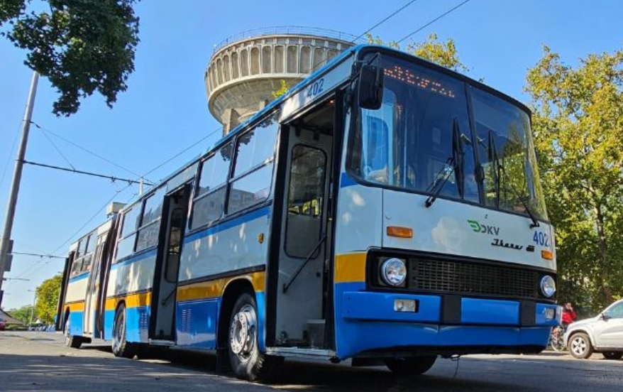 Ikarus 280T trolibusz