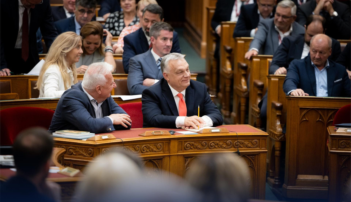 Orbán Viktor. Parlament. Döntések. Politika. Fotó: Orbán hivatalo FB