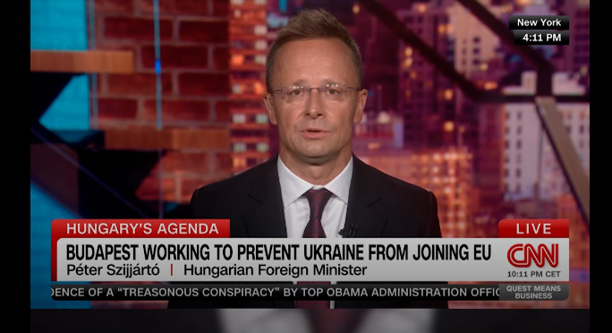"Nem akarjuk, hogy a magyar adófizetők pénzét Ukrajnába vigyék" - Szijjártó a CNN-en beszélt