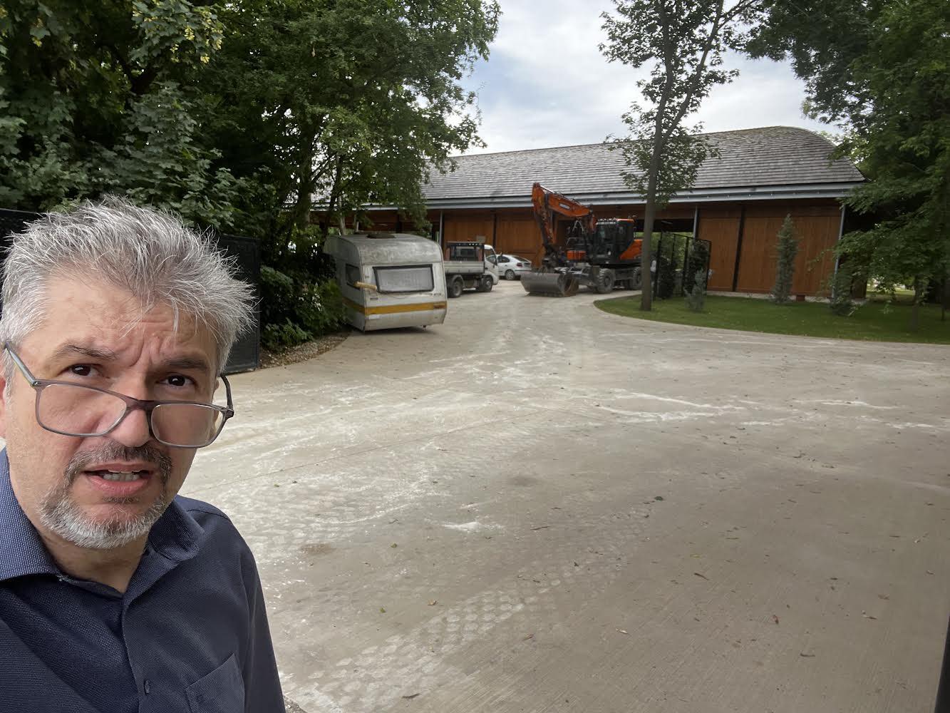 Hadházy Ákos Hatvanpusztán