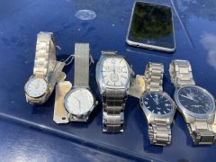 Több mint 100 órát lopott el egy helyi üzletből egy nyíregyházi férfi