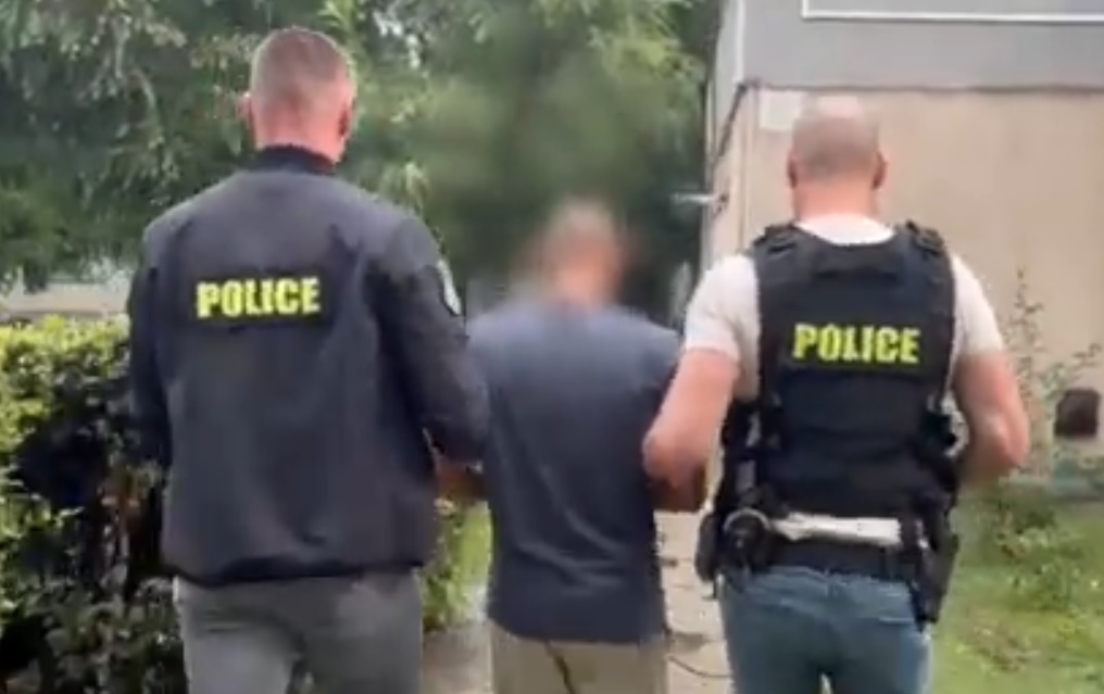 Debrecenben és Tégláson is lopott a hajdúhadházi sorozatbetörő