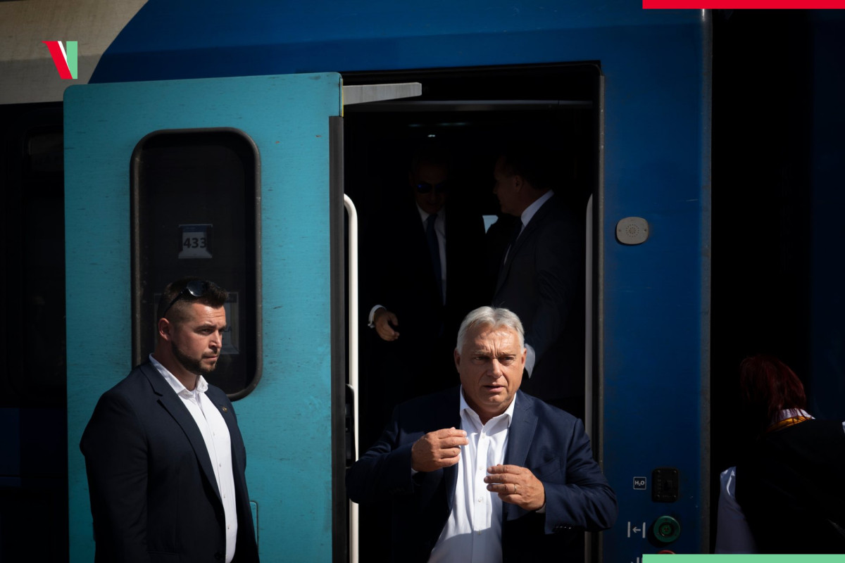 Orbán Viktor vonat