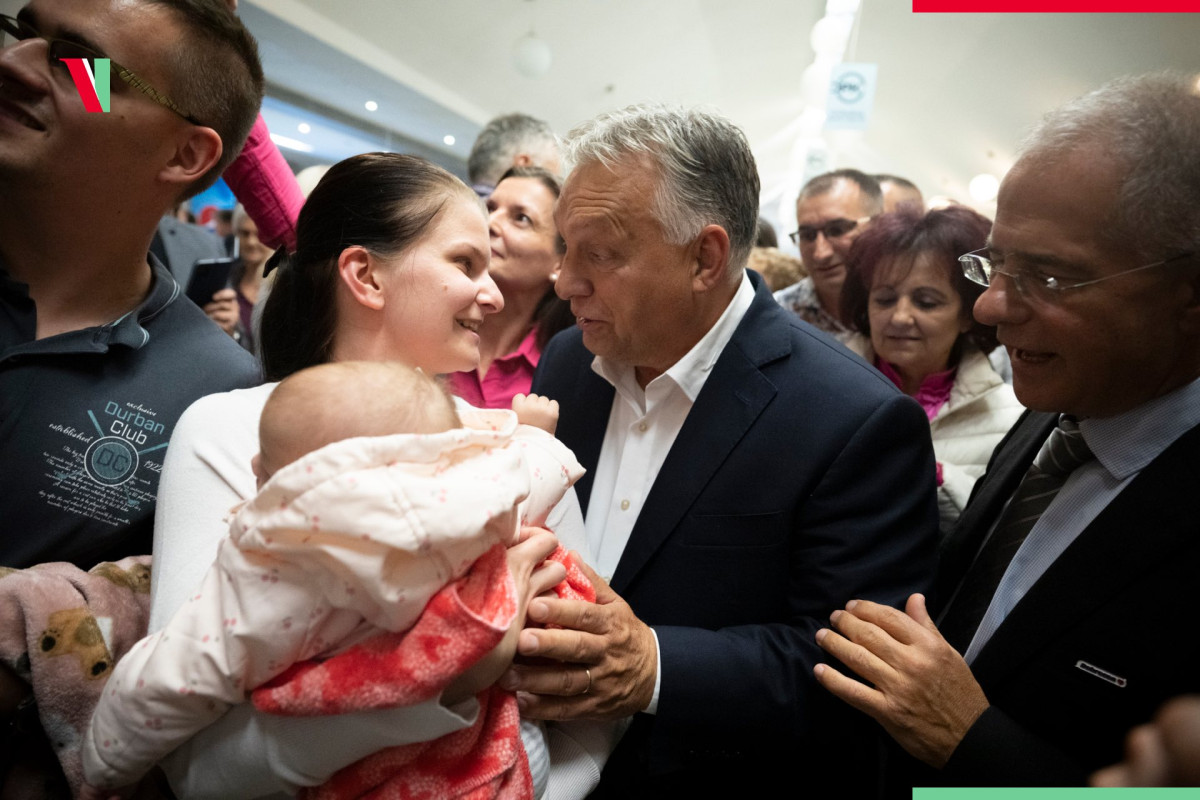 Orbán Viktor a cívisváros digitális polgári körben