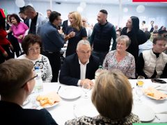 Orbán Viktor a cívisváros digitális polgári körben