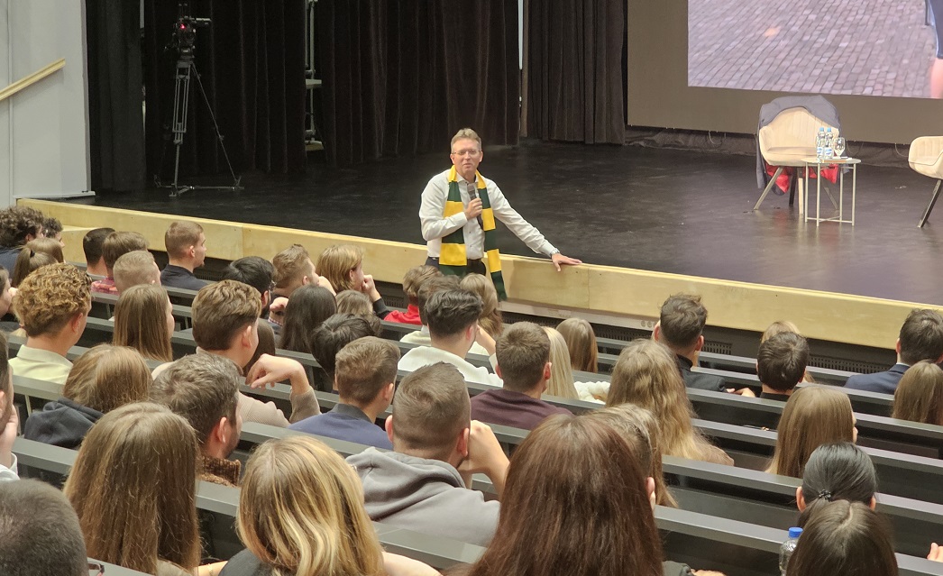 Hankó Balázs a Debreceni Egyetemen