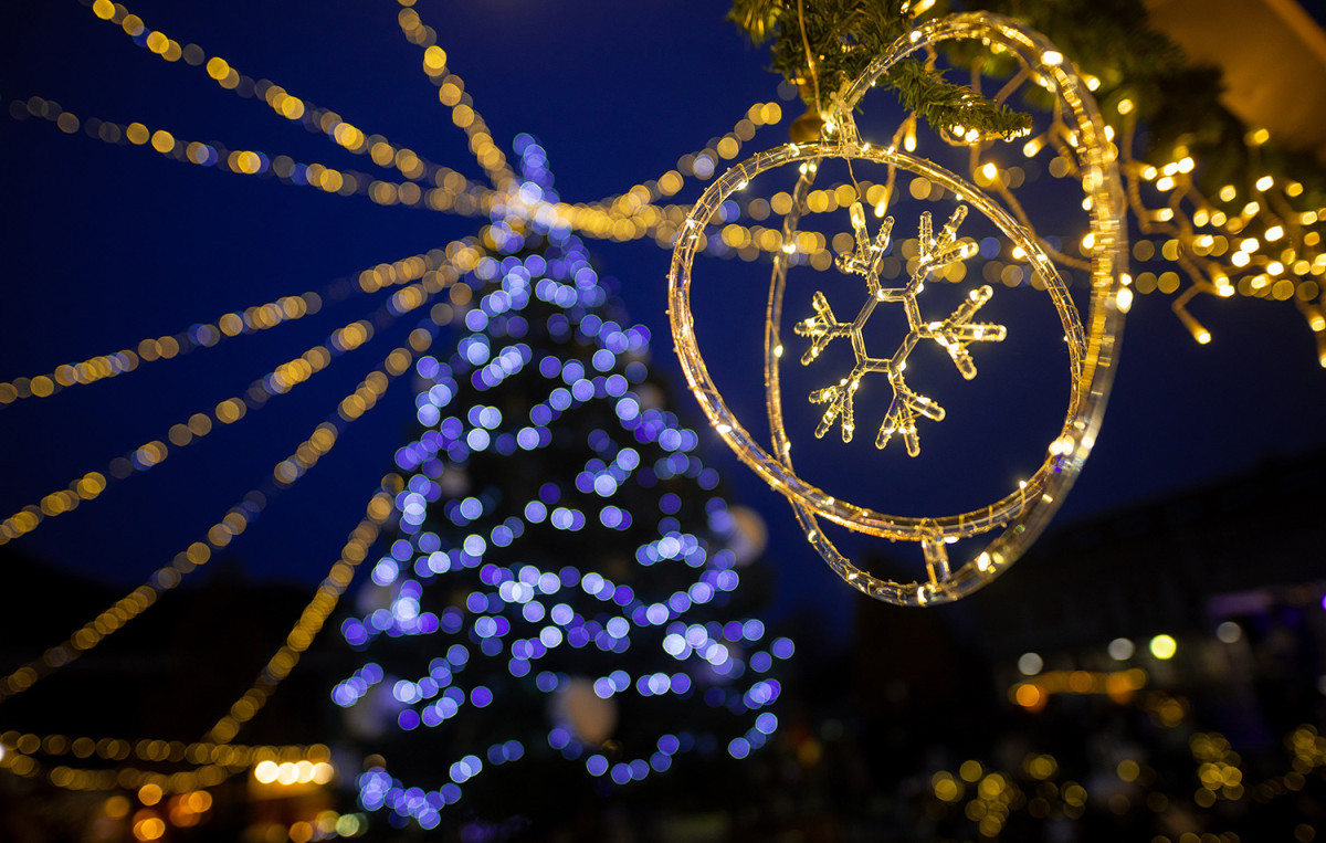 Kigyúltak a fények Hajdúböszörményben