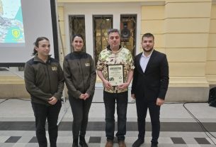 Díjazták a debreceni állatkert standját a Zöld Börzén