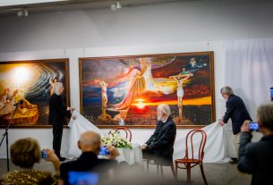 Nagy sikerrel nyílt meg PIKÓ 77. - Pikó Sándor jubileumi kiállítása a debreceni Bényi Galériában 