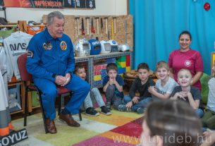 Farkas Bertalannal tökéletesítették űrutazási projektjüket a hajdúböszörményi ovisok