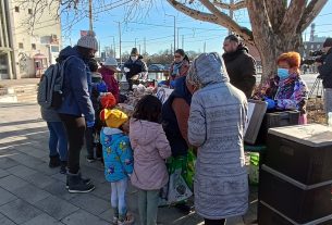 Karácsonyi ételosztás Debrecenben