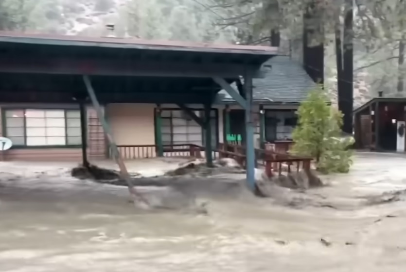 Karácsonyi özönvíz pusztít Kaliforniában