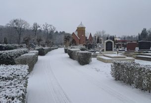 Havazott a Debreceni Köztemetőben