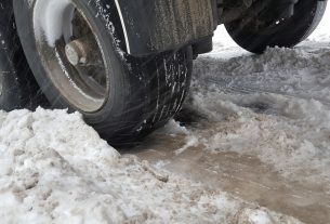 Ónos eső, jeges út