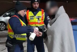 Fázó férfira figyeltek fel a debreceni rendőrök