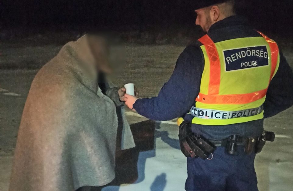 Tiszacsegén is segítettek a rendőrök